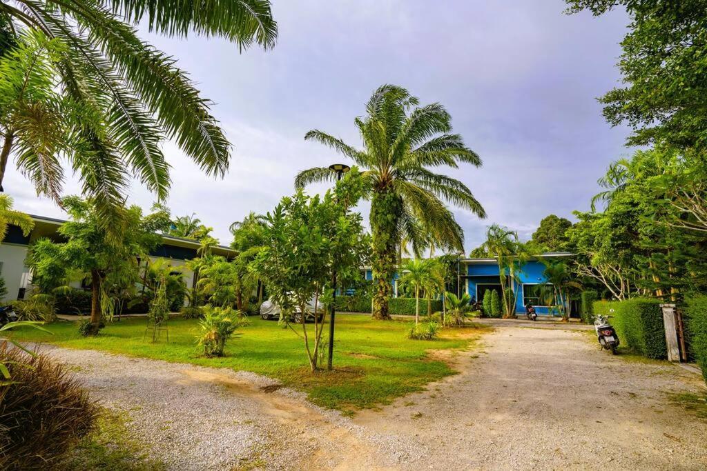 Little Yellow House- Aonang Ao Nang Exterior foto